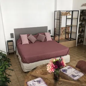 Au Coeur D'avignon Intra-muros , Avignon France